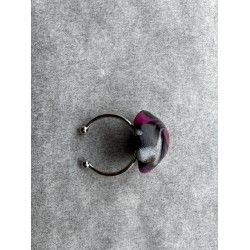 Runder Fingerring in Silber, Magenta und Schwarz