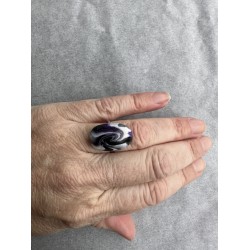 Ovaler Fingerring in Schwarz, Weiss und Violett-Glitzer