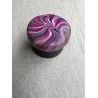 Dose mit Deckel in Magenta, Weiss, Violett und Saftgrün